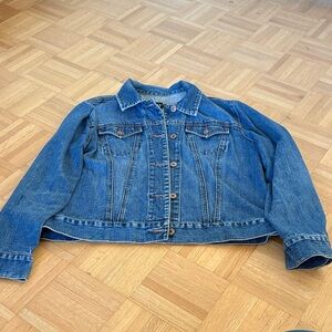 Classic GAP Denim Jacket